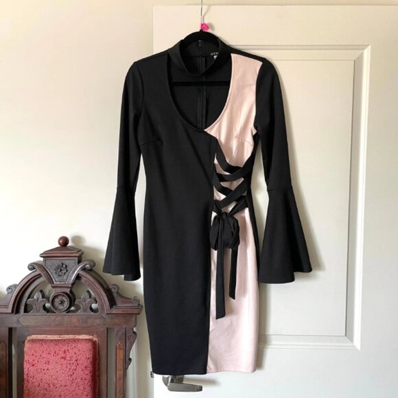 00s Black and Blush Bell Sleeve Collar Dress - Picture 1 of 6